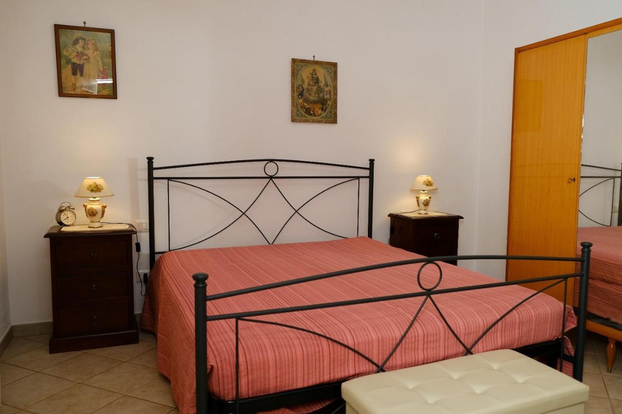 פיסטיצ'י La Villa Di Campagna מראה חיצוני תמונה